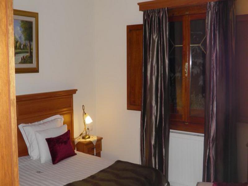 Egnatia Hotel Ioannina Buitenkant foto