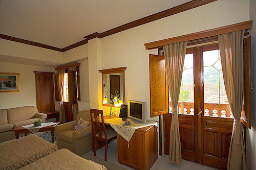 Egnatia Hotel Ioannina Buitenkant foto
