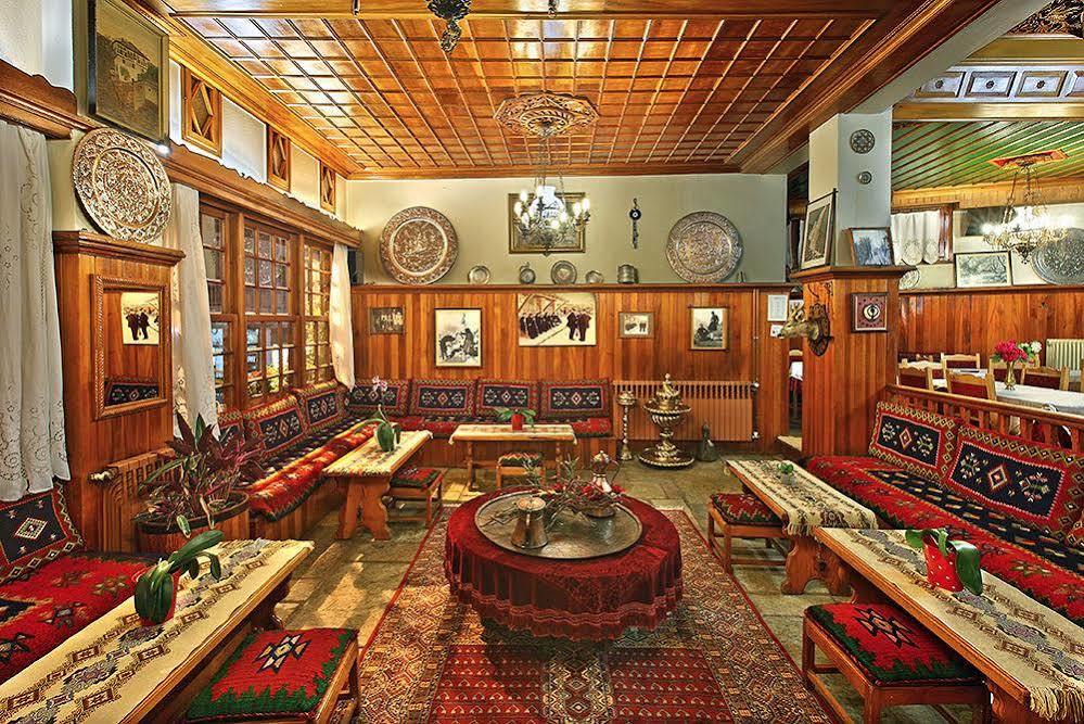 Egnatia Hotel Ioannina Buitenkant foto